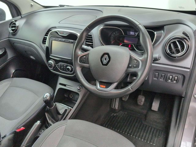 USED 2017 17 RENAULT CAPTUR 0.9 Captur Dynamique Nav TCe 5dr CLICK+COLLECT / HOME DELIVERY
