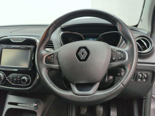 USED 2017 17 RENAULT CAPTUR 0.9 Captur Dynamique Nav TCe 5dr CLICK+COLLECT / HOME DELIVERY