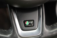 USED 2016 66 JAGUAR XF 2.0d R-Sport Saloon 4dr Diesel Auto Euro 6 (s/s) (180 ps) 2 KEYS / 1 OWNER