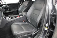 USED 2016 66 JAGUAR XF 2.0d R-Sport Saloon 4dr Diesel Auto Euro 6 (s/s) (180 ps) 2 KEYS / 1 OWNER