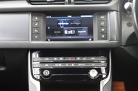 USED 2016 66 JAGUAR XF 2.0d R-Sport Saloon 4dr Diesel Auto Euro 6 (s/s) (180 ps) 2 KEYS / 1 OWNER