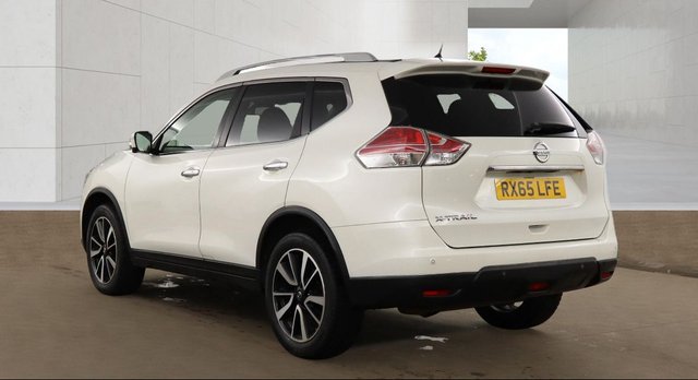 View our NISSAN X-TRAIL