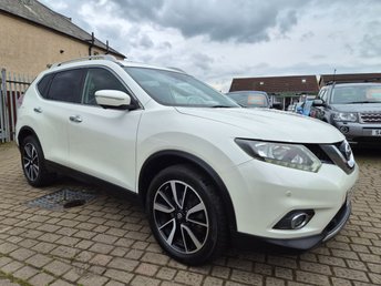 View our NISSAN X-TRAIL