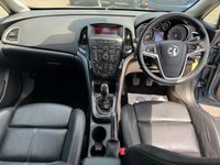 USED 2014 64 VAUXHALL ASTRA 1.6 16v Elite Hatchback 5dr Petrol Manual Euro 5 (115 ps) SOLD WITH NEW MOT, 2 KEYS