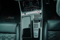 USED 2020 70 AUDI RS6 AVANT 4.0 TFSI V8 Carbon Black Tiptronic quattro Euro 6 (s/s) 5dr Comfort & Sound|Sports Exhaust