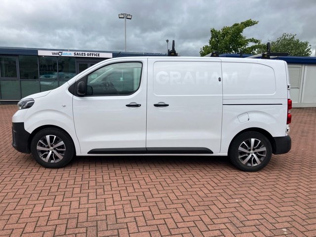 View our TOYOTA PROACE