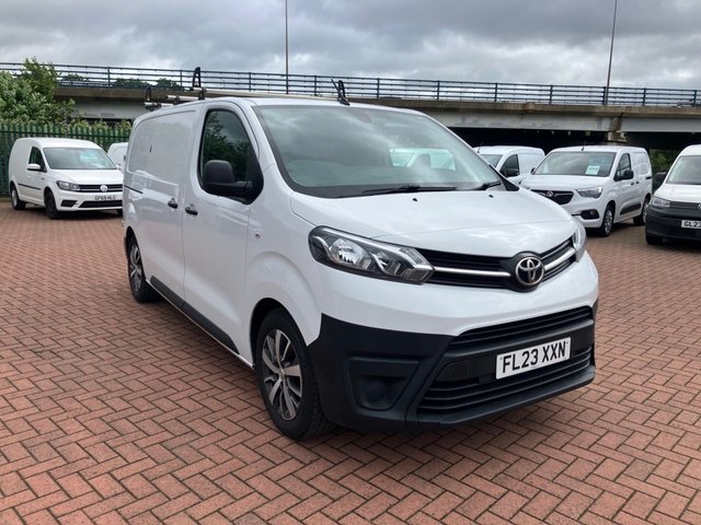 View our TOYOTA PROACE