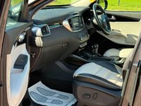 USED 2015 65 KIA SORENTO 2.2 CRDi KX-4 Auto AWD Euro 6 5dr New Service+Top Spec+ULEZ+Mot