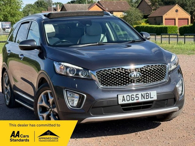 View our Kia Sorento range
