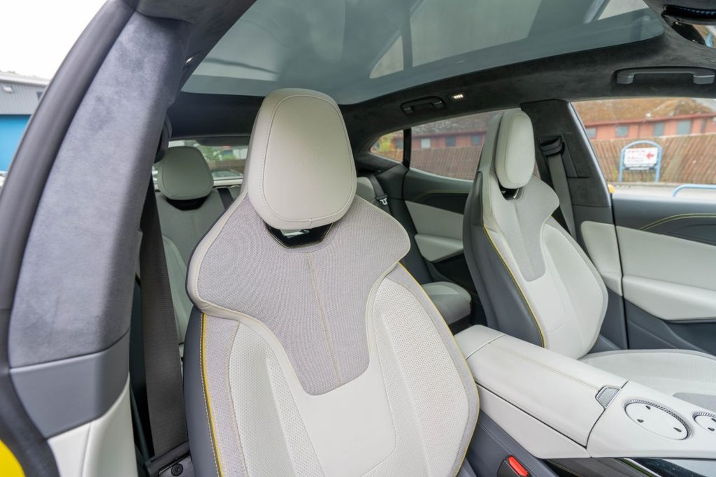 USED 2023 73 LOTUS ELETRE 112kWh R SUV 5dr Electric Auto 4WD (Dual Motor) (917 ps) FULL CLEAR PROTECTIVE MATT WRAP AMAZING SOUND EXPERIENCE FROM DOLBY 3D ATMOS SYSTEM 917 BHP 0-60 2.9 SECS WLTP RANGE 304 MILES