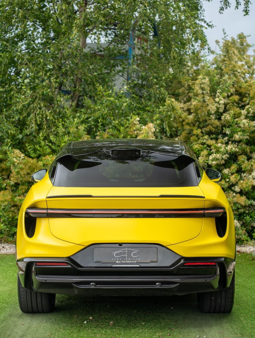 USED 2023 73 LOTUS ELETRE 112kWh R SUV 5dr Electric Auto 4WD (Dual Motor) (917 ps) FULL CLEAR PROTECTIVE MATT WRAP AMAZING SOUND EXPERIENCE FROM DOLBY 3D ATMOS SYSTEM 917 BHP 0-60 2.9 SECS WLTP RANGE 304 MILES