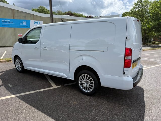 View our VAUXHALL VIVARO