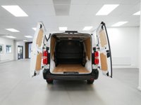USED 2023 23 VAUXHALL VIVARO 2900 1.5 D 100 BHP L2 LONG PRIME EDITION 6 DOOR L2 LONG | AIR CON | 6 DOORS | CARPLAY