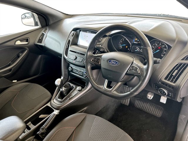 View our FORD FOCUS