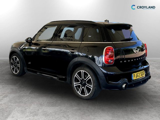 View our MINI COUNTRYMAN
