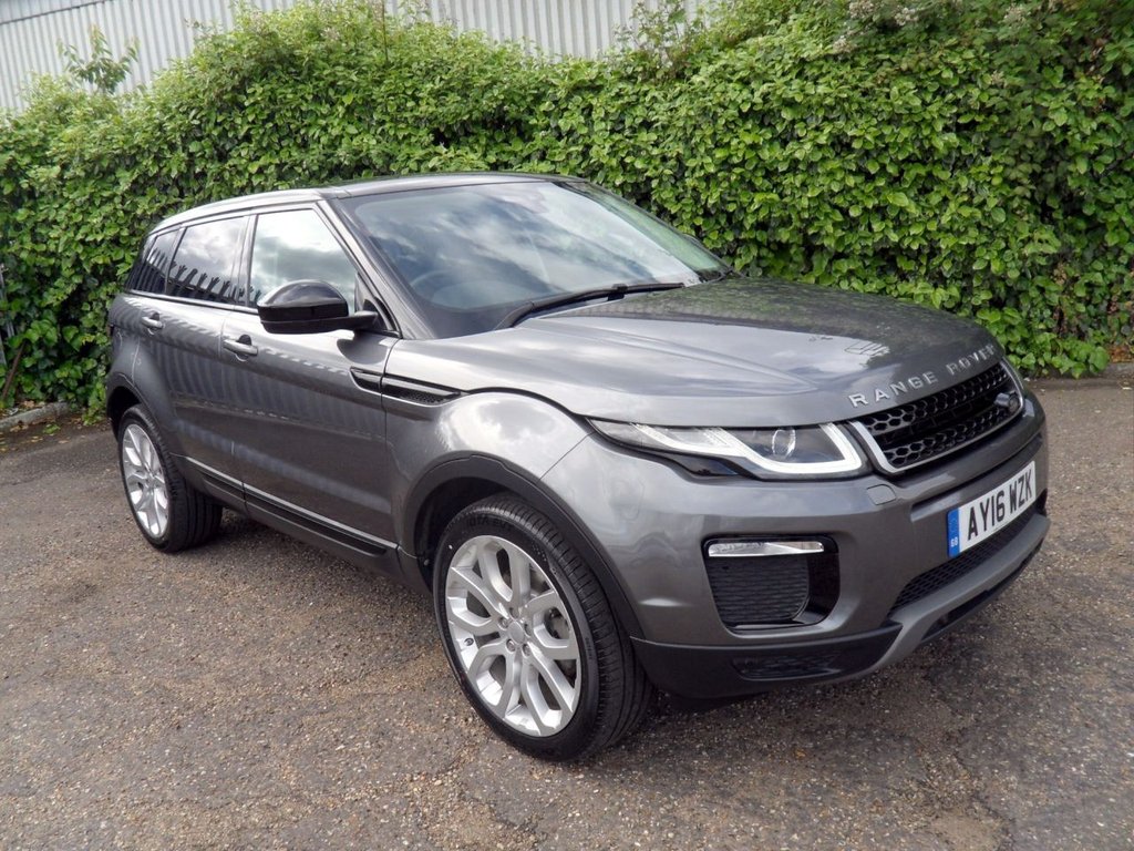 USED 2016 16 LAND ROVER RANGE ROVER EVOQUE 2.0 TD4 SE Tech SUV 5dr Diesel Auto 4WD Euro 6 (s/s) (180 ps) 8 Services 20's Pan Roof Black Pack
