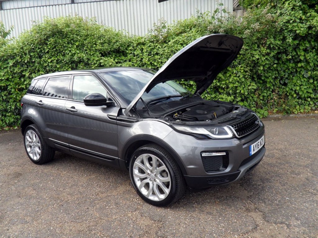 USED 2016 16 LAND ROVER RANGE ROVER EVOQUE 2.0 TD4 SE Tech SUV 5dr Diesel Auto 4WD Euro 6 (s/s) (180 ps) 8 Services 20's Pan Roof Black Pack
