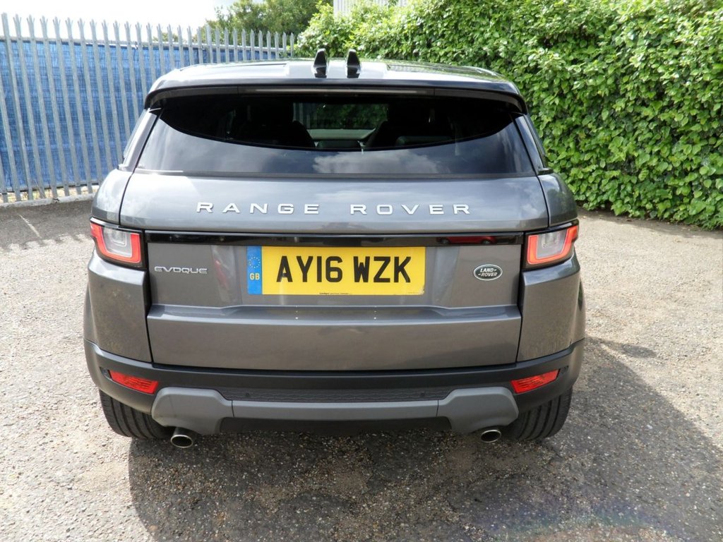 USED 2016 16 LAND ROVER RANGE ROVER EVOQUE 2.0 TD4 SE Tech SUV 5dr Diesel Auto 4WD Euro 6 (s/s) (180 ps) 8 Services 20's Pan Roof Black Pack