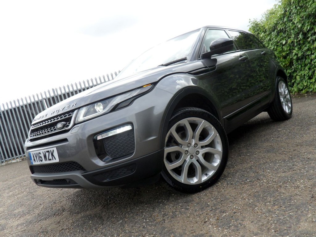 USED 2016 16 LAND ROVER RANGE ROVER EVOQUE 2.0 TD4 SE Tech SUV 5dr Diesel Auto 4WD Euro 6 (s/s) (180 ps) 8 Services 20's Pan Roof Black Pack