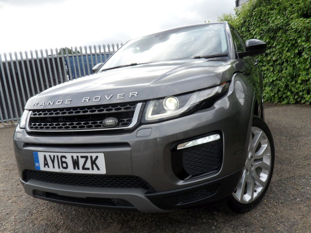 USED 2016 16 LAND ROVER RANGE ROVER EVOQUE 2.0 TD4 SE Tech SUV 5dr Diesel Auto 4WD Euro 6 (s/s) (180 ps) 8 Services 20's Pan Roof Black Pack