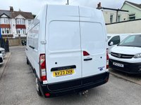USED 2023 23 RENAULT MASTER 2.3 dCi 35 Advance FWD LWB Medium Roof Euro 6 4dr SERVICED @ 19 3849 k