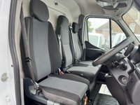 USED 2023 23 RENAULT MASTER 2.3 dCi 35 Advance FWD LWB Medium Roof Euro 6 4dr SERVICED @ 19 3849 k