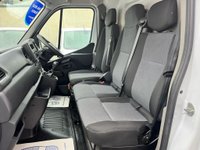 USED 2023 23 RENAULT MASTER 2.3 dCi 35 Advance FWD LWB Medium Roof Euro 6 4dr SERVICED @ 19 3849 k