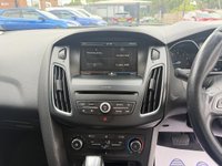 USED 2016 16 FORD FOCUS 1.0T EcoBoost Zetec Hatchback 5dr Petrol Auto Euro 6 (s/s) (125 ps) PARKING SENSORS - NAVIGATION