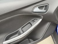USED 2016 16 FORD FOCUS 1.0T EcoBoost Zetec Hatchback 5dr Petrol Auto Euro 6 (s/s) (125 ps) PARKING SENSORS - NAVIGATION