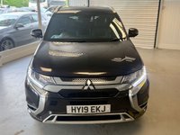 USED 2019 19 MITSUBISHI OUTLANDER 2.4h TwinMotor 13.8kWh 4h SUV 5dr Petrol Plug-in Hybrid CVT 4WD Euro 6 (s/s) (209 ps) 