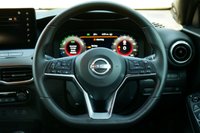 USED 2024 74 NISSAN JUKE 1.6 N-Connecta SUV 5dr Petrol Hybrid Auto Euro 6 (143 ps) PEARL BLACK METALLIC PAINTWORK + REAR CAMERA + CARPLY + VIRTUAL DASH