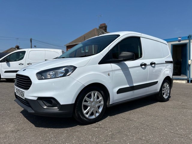 View our FORD TRANSIT COURIER