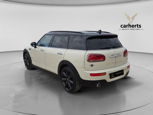 View our MINI CLUBMAN