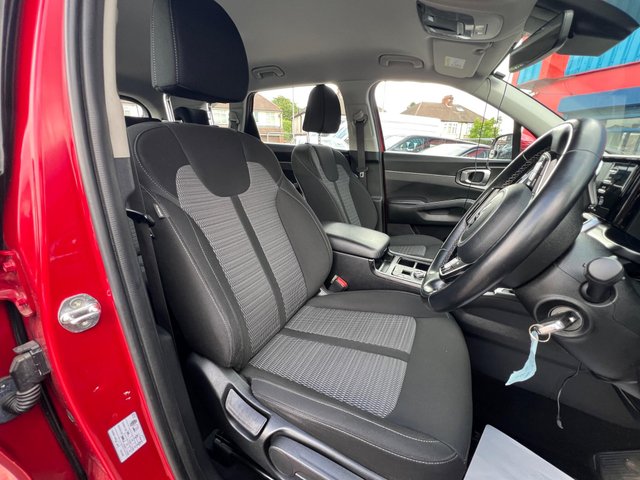 View our KIA SORENTO