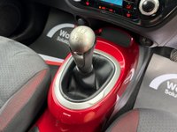 USED 2012 62 NISSAN JUKE 1.6 Acenta Premium SUV 5dr Petrol Manual Euro 5 (s/s) (117 ps) REALLY NICE EXAMPLE BOTH INSIDE AND OUT WITH 11 STAMPS IN THE SERVICE BOOK, LONG MOT, HPI CLEAR, 2 X KEYS, ONLY 1 PREVIOUS OWNER! HPI CLEAR, AIR CON, SAT NAV, BLUETOOTH, CRUISE, CLIMATE!