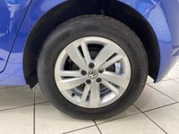 USED 2019 19 VOLKSWAGEN POLO 1.0 TSI GPF SE Hatchback 5dr Petrol DSG Euro 6 (s/s) (95 ps) REEF BLUE / 1 OWNER / AUTOMATIC / ONLY 11535 MILES FROM NEW / FULL VW SERVICE HISTORY / TOUCHSCREEN APPLE CARPLAY & ANDROID AUTO / FRONT & REAR SENSORS / POWERFOLD MIRRORS / CRUISE CONTROL