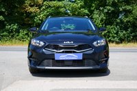 USED 2023 73 KIA CEED 1.5 T-GDi 2 Sportswagon 5dr Petrol Manual Euro 6 (s/s) (158 bhp) PHANTOM BLACK METALLIC PAINTWORK + APPLE CARPLAY + ANDROID AUTO
