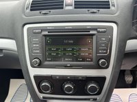 USED 2010 10 SKODA OCTAVIA 1.4 TSI SE Hatchback 5dr Petrol Manual Euro 5 ** SKODA SERVICE HISTORY AND 3 LOCAL SERVICE STAMPS, TOUCH SCREEN  RADIO CD, LOW MILEAGE* *LOW MILEAGE, TOUCH SCREEN RADIO/CD+SD SLOT, 15"ALLOYS*