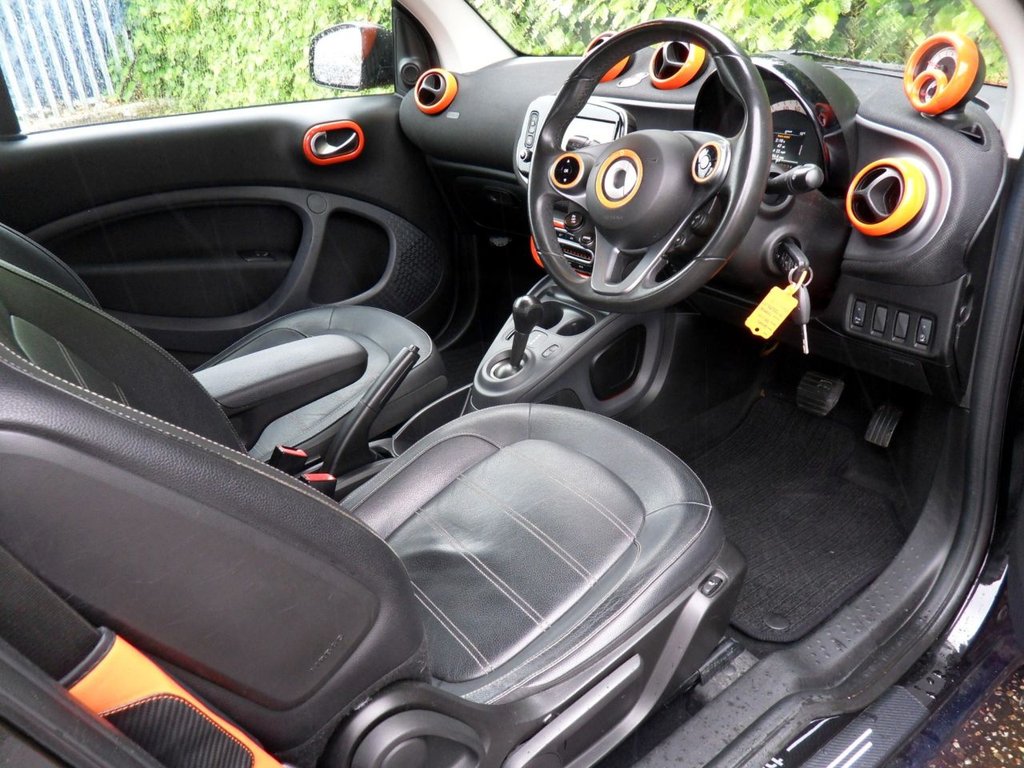 USED 2016 16 SMART FORTWO 0.9T Prime (Premium Plus) Coupe 2dr Petrol Twinamic Euro 6 (s/s) (90 ps) Low Mileage Low Insurance - &pound;20 Tax