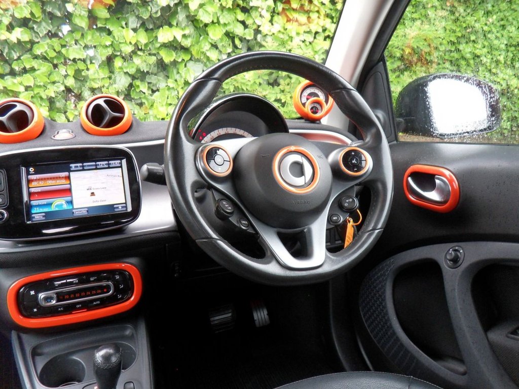 USED 2016 16 SMART FORTWO 0.9T Prime (Premium Plus) Coupe 2dr Petrol Twinamic Euro 6 (s/s) (90 ps) Low Mileage Low Insurance - &pound;20 Tax