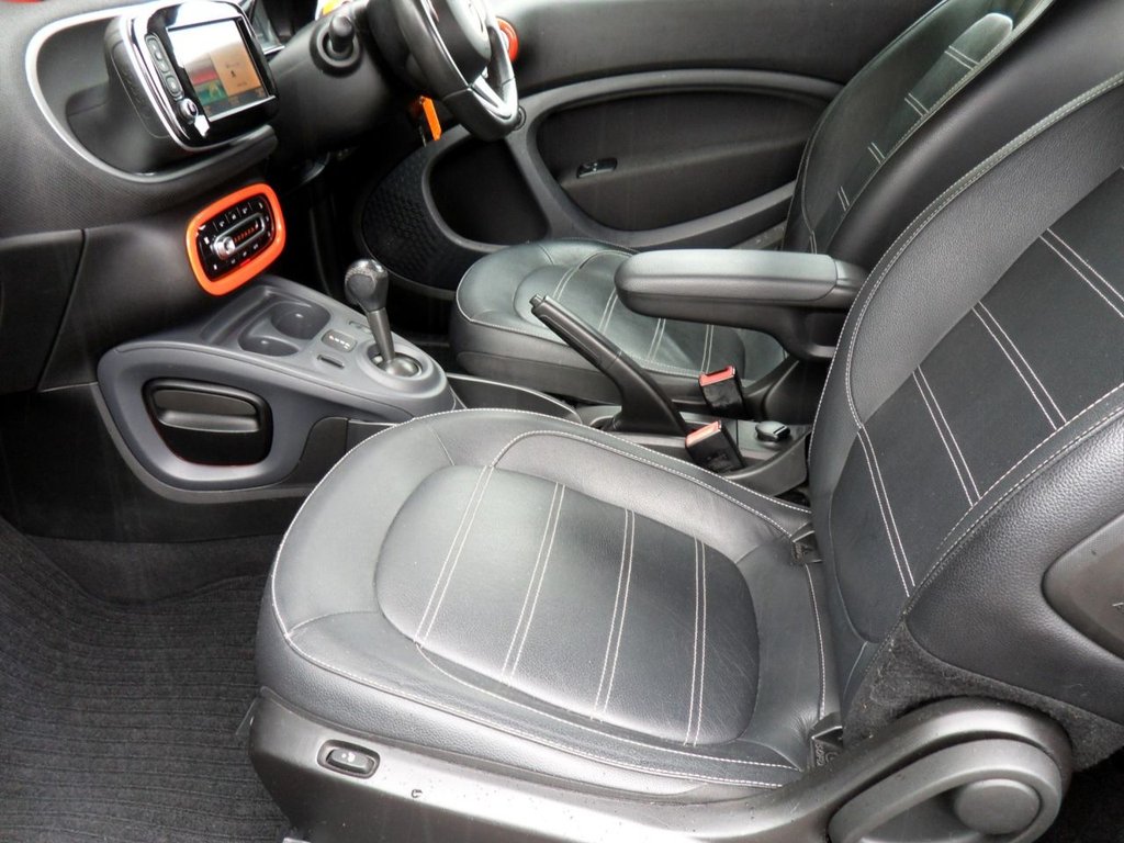 USED 2016 16 SMART FORTWO 0.9T Prime (Premium Plus) Coupe 2dr Petrol Twinamic Euro 6 (s/s) (90 ps) Low Mileage Low Insurance - &pound;20 Tax