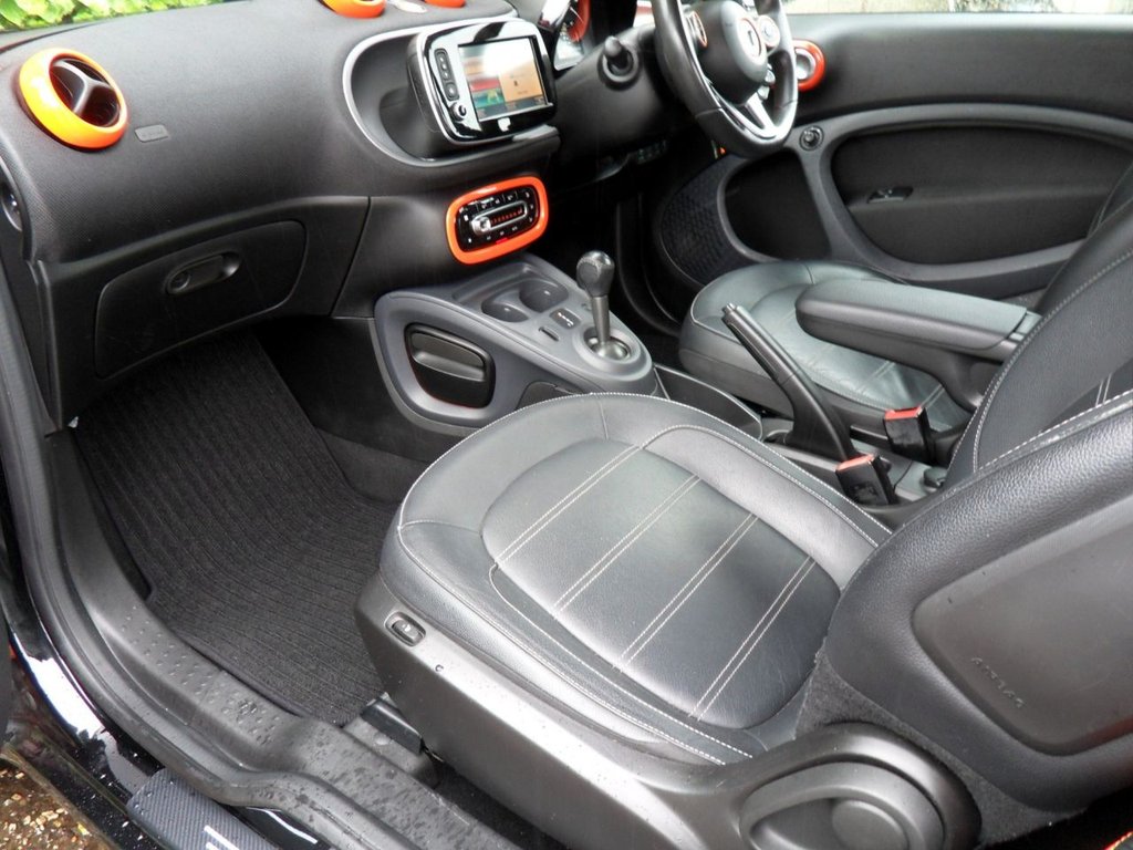 USED 2016 16 SMART FORTWO 0.9T Prime (Premium Plus) Coupe 2dr Petrol Twinamic Euro 6 (s/s) (90 ps) Low Mileage Low Insurance - &pound;20 Tax