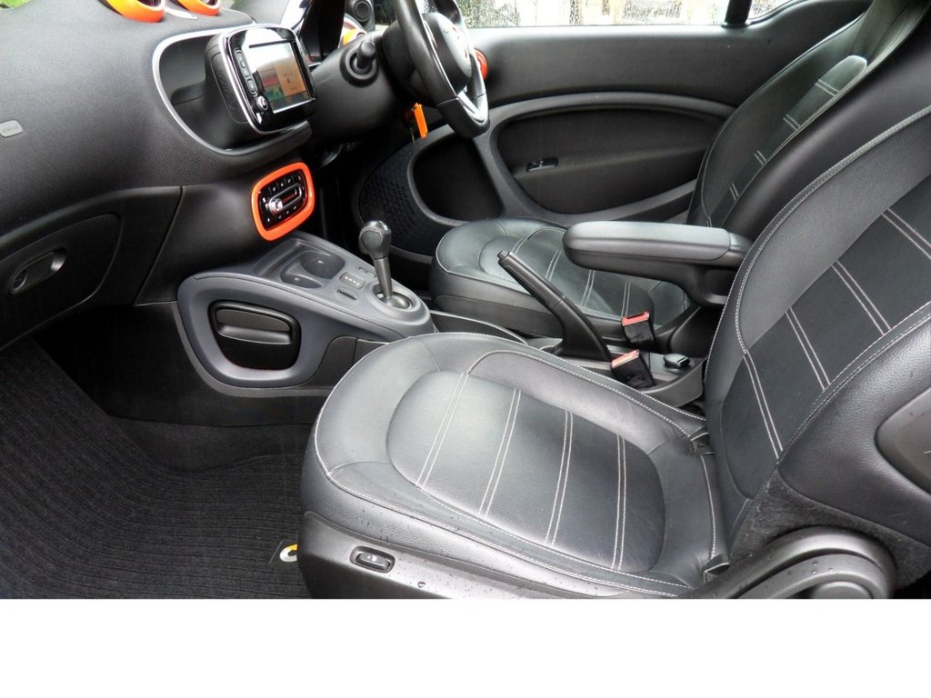 USED 2016 16 SMART FORTWO 0.9T Prime (Premium Plus) Coupe 2dr Petrol Twinamic Euro 6 (s/s) (90 ps) Low Mileage Low Insurance - &pound;20 Tax