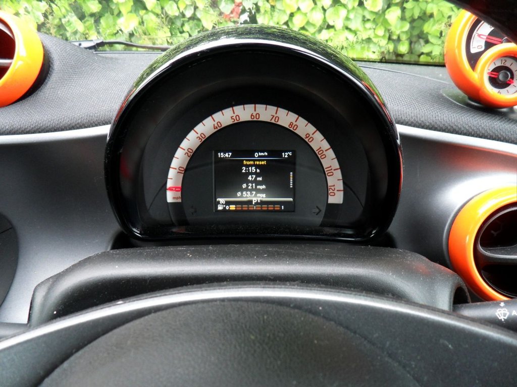 USED 2016 16 SMART FORTWO 0.9T Prime (Premium Plus) Coupe 2dr Petrol Twinamic Euro 6 (s/s) (90 ps) Low Mileage Low Insurance - &pound;20 Tax