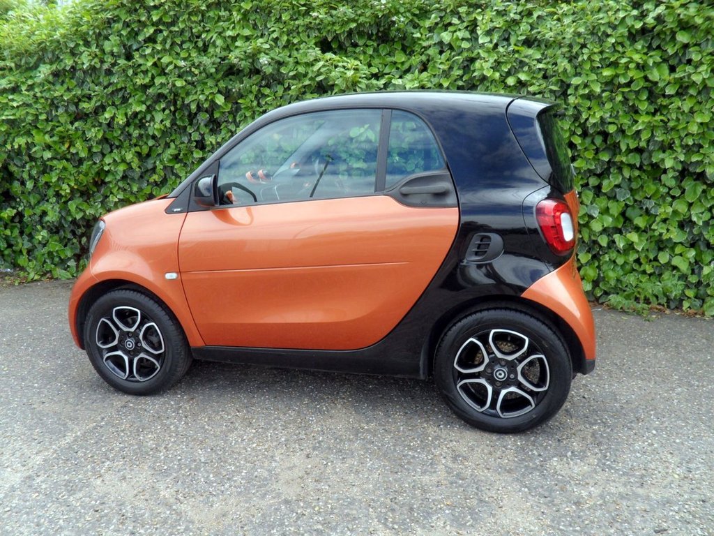 USED 2016 16 SMART FORTWO 0.9T Prime (Premium Plus) Coupe 2dr Petrol Twinamic Euro 6 (s/s) (90 ps) Low Mileage Low Insurance - &pound;20 Tax