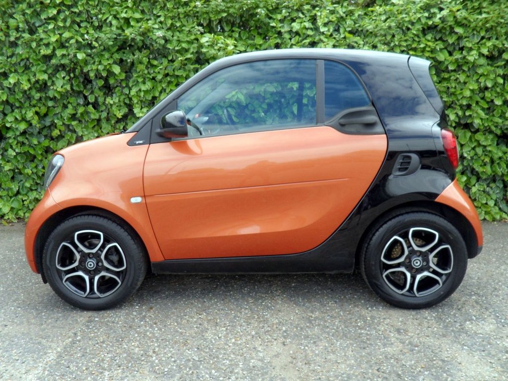 USED 2016 16 SMART FORTWO 0.9T Prime (Premium Plus) Coupe 2dr Petrol Twinamic Euro 6 (s/s) (90 ps) Low Mileage Low Insurance - &pound;20 Tax