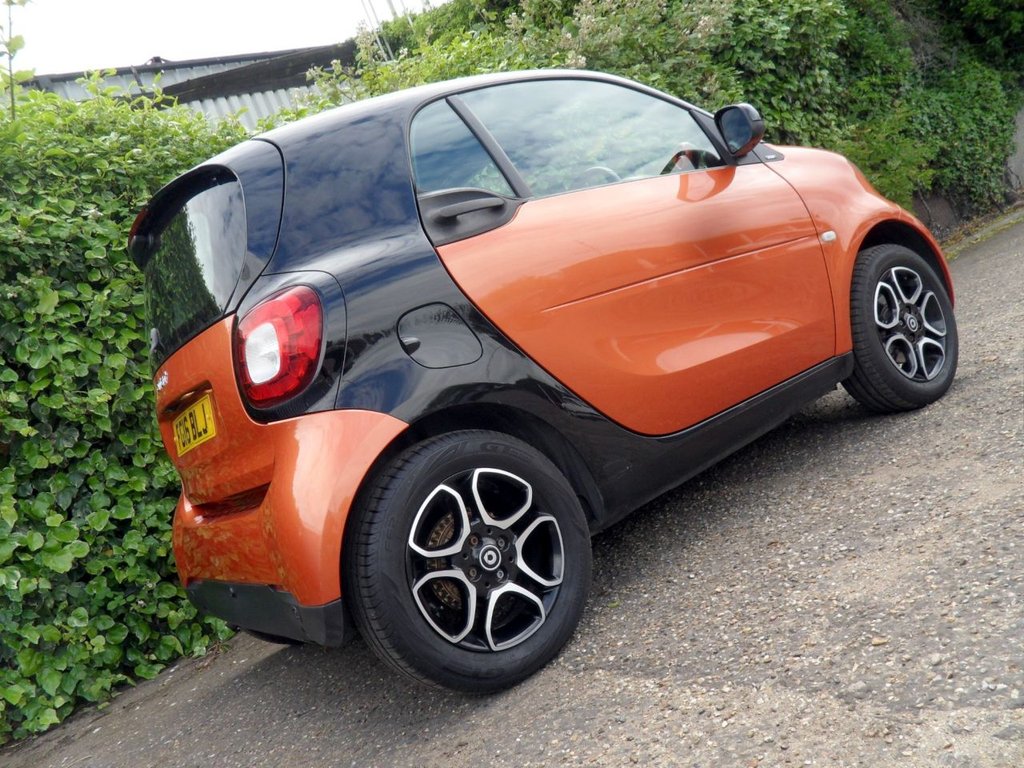USED 2016 16 SMART FORTWO 0.9T Prime (Premium Plus) Coupe 2dr Petrol Twinamic Euro 6 (s/s) (90 ps) Low Mileage Low Insurance - &pound;20 Tax