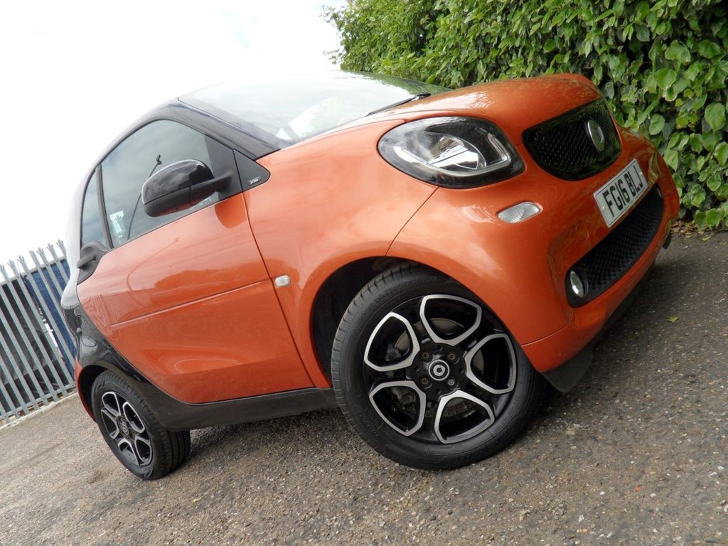 USED 2016 16 SMART FORTWO 0.9T Prime (Premium Plus) Coupe 2dr Petrol Twinamic Euro 6 (s/s) (90 ps) Low Mileage Low Insurance - &pound;20 Tax