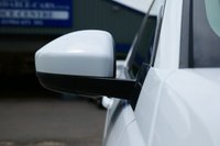 USED 2020 20 LAND ROVER DISCOVERY SPORT 2.0 D150 S SUV 5dr Diesel Manual Euro 6 (s/s) (150 ps) FUJI WHITE PAINTWORK + REVERSE CAMERA + HEATED SEATS + APPLE CARPLAY