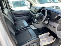 USED 2020 70 VAUXHALL VIVARO 1.5 Turbo D 2900 Dynamic L2 H1 Euro 6 (s/s) 6dr SERVICED @ 6 23 41 73 81 k